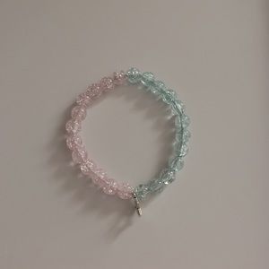 Beaded glitter bracelet with star charm